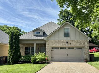 2247 Castleman Dr, Nashville, TN 37215