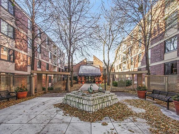 2nd image of 7220 York Ave S APT 606