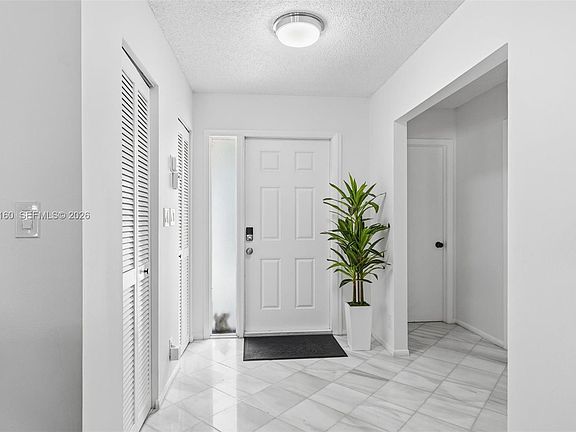 5th image of 2425 Raleigh St