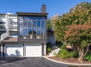 3647 Jefferson Ave, Redwood City, CA 94062