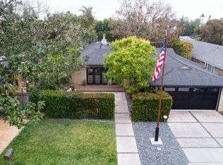 374 Esther St, Costa Mesa, CA 92627