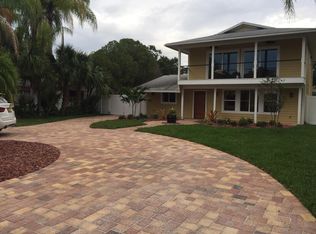 1812 Sutherland Dr W, Palm Harbor, FL 34683