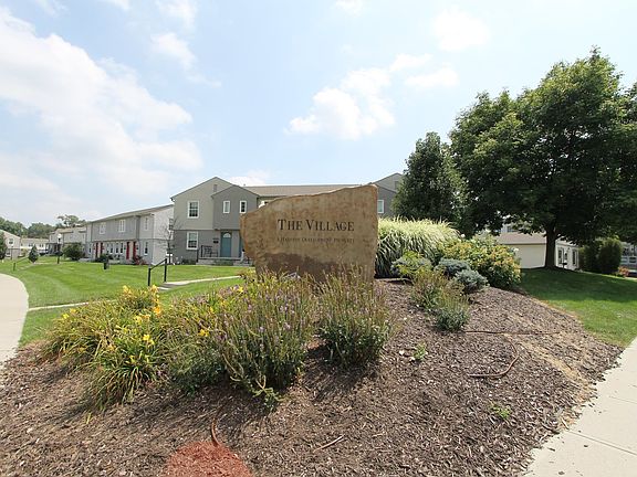 2nd image of 3057 S 41st St #3