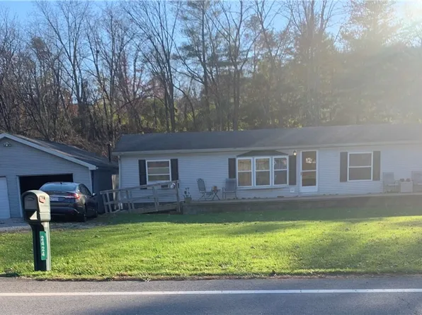 2424 Elizabeth Pike, Mineral Wells, WV 26150