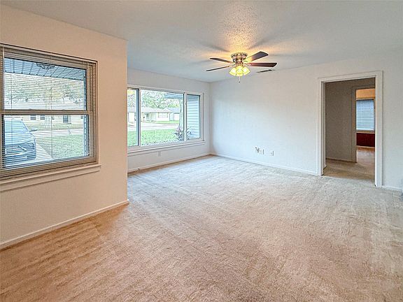 3rd image of 116 Cypress St