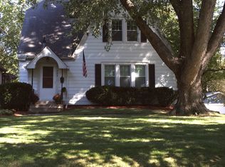 323 56th St, Des Moines, IA 50312