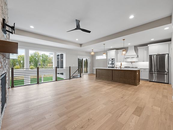 7th image of this home