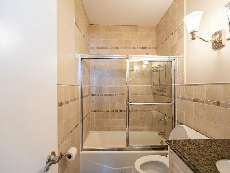 343 E 74th St #Penthouse 2B — Photo 11