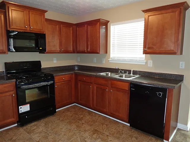 53 Stony Oak Dr — Photo 2