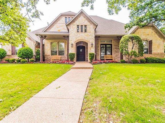 3rd image of 1205 Thornwood Dr