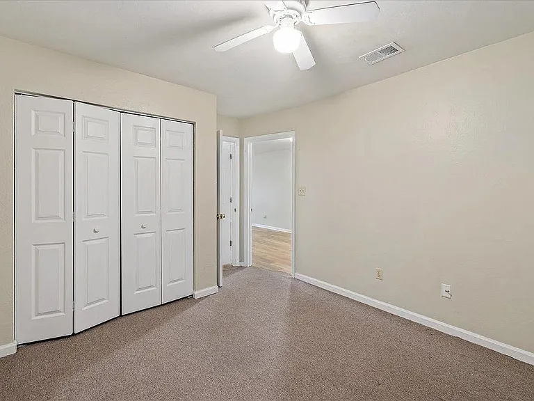 1346 Hancock St #B — Photo 17