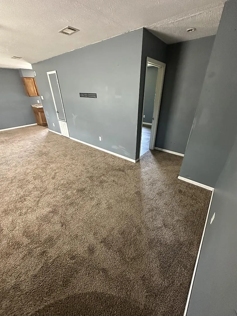 300 Mo Drive - 1 — Photo 3