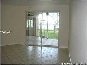 4th image of 10710 NW 66th St APT 107