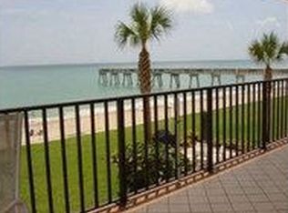 215 Coconut Palm Rd, Indian River Shores, FL 32963