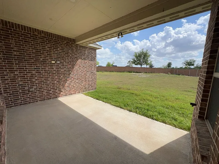 5602 Caracara St — Photo 22