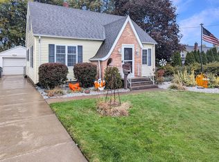4518 Harding Dr, Erie, PA 16509