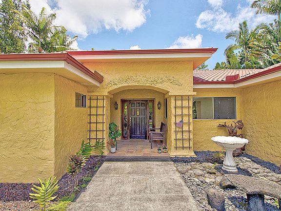 2nd image of 13-3439 Pomaikai St