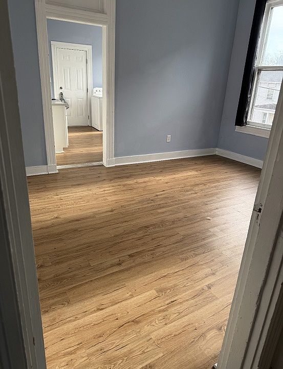 1st image of 721 Dinwiddie St #4