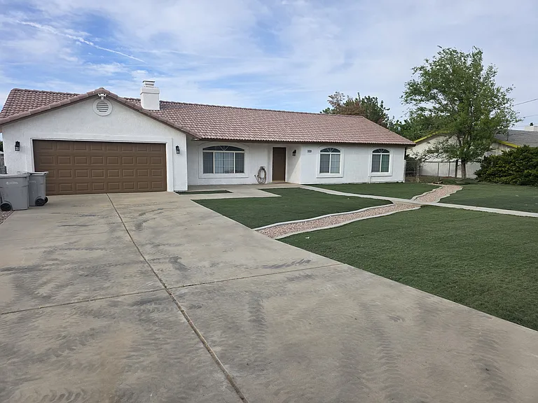 16284 Joshua St — Photo 3