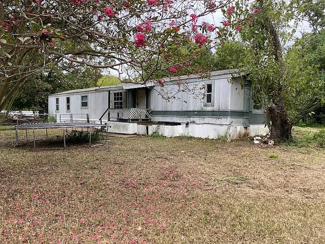 1st image of 14678 Oak Dr