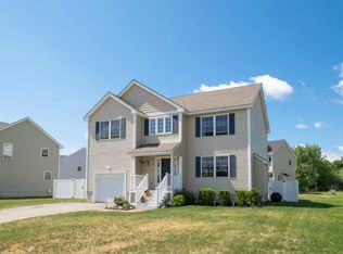 26 Cornerstone Xing, Dover, NH 03820