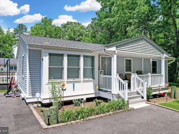 105 Bobbit Ct, Stevensville, MD 21666