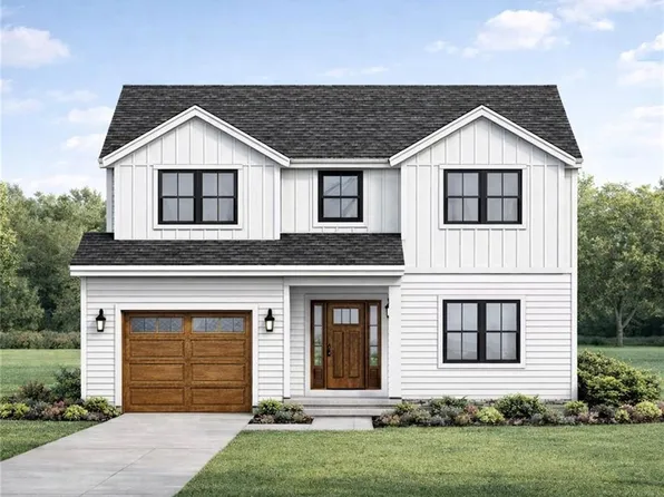 18 Narragansett Rd, Cumberland, RI 02864