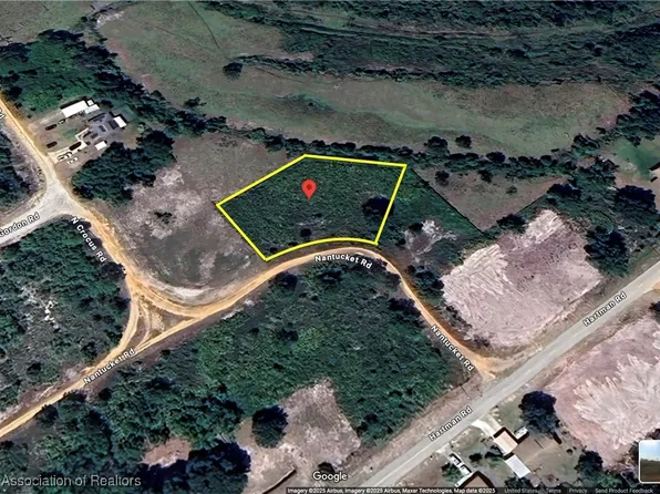 1807 N Nantucket Rd, Avon Park, FL 33825