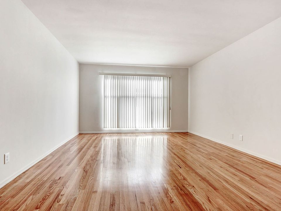 1st image of 907 S Holt Ave APT 4