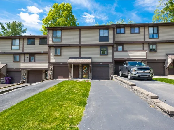 131 Lebeouf Dr, New Kensington, PA 15068
