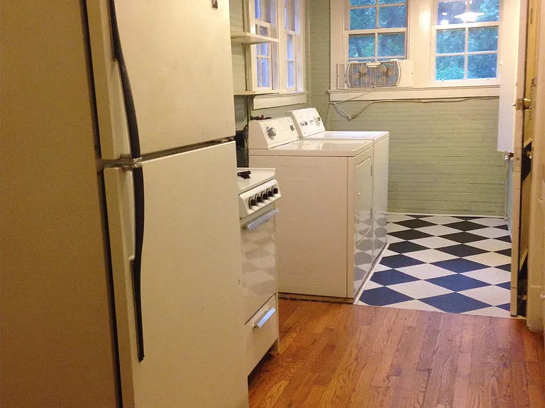 3315 Southview Ave #C — Photo 9