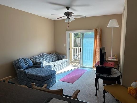4th image of 1310 Town Creek Cir