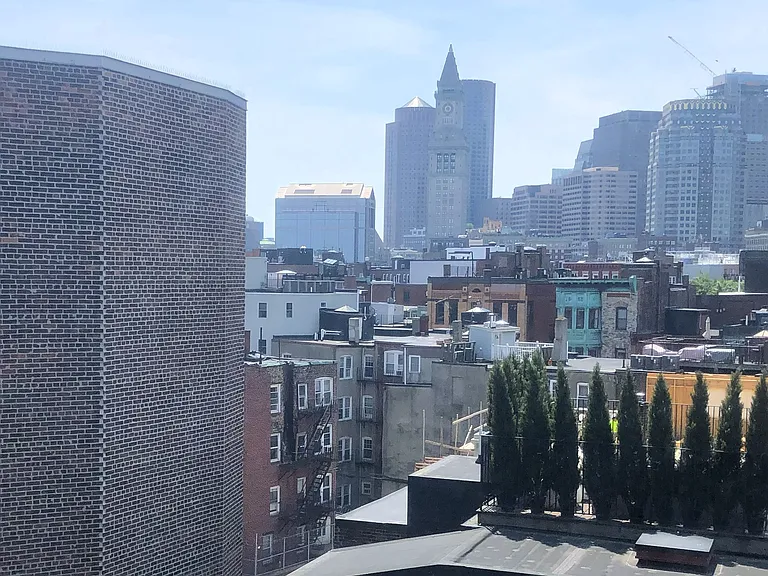10 Thacher St #502 — Photo 3