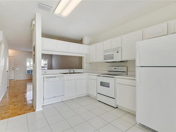 2nd image of 2488 Lake Woodberry Cir