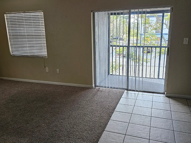 2509 N Alafaya Trl #16 — Photo 3