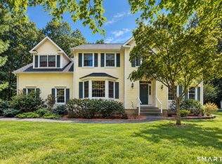 30 Country Way, Bethel, CT 06801