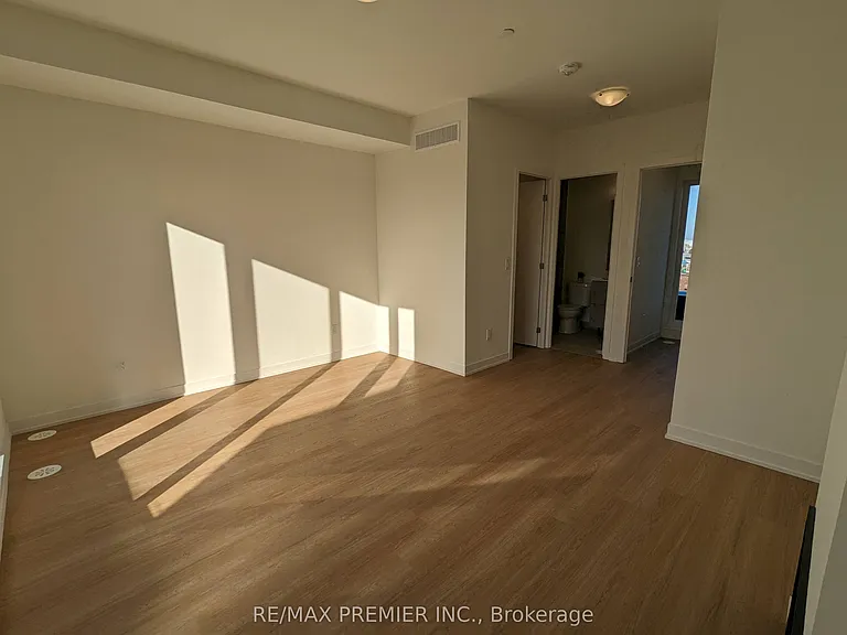 11 Steckley House Ln #403 — Photo 24