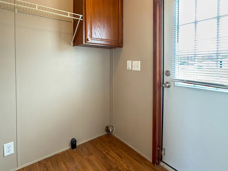 64 Richardson Ln — Photo 18