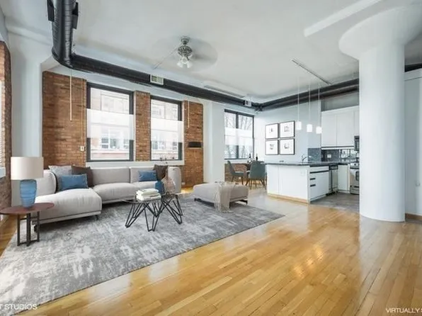 812 W Van Buren St #2A, Chicago, IL 60607