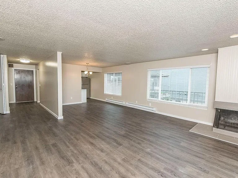 4529 44th Ave SW #204 — Photo 18