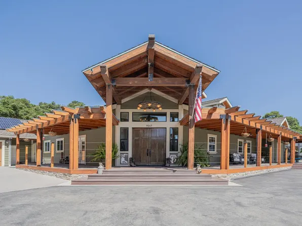 9247 Holly Hill Dr, Salinas, CA 93907