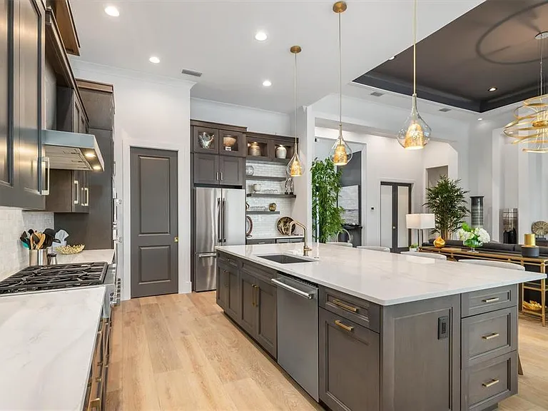 9474 Melody Cir — Photo 11