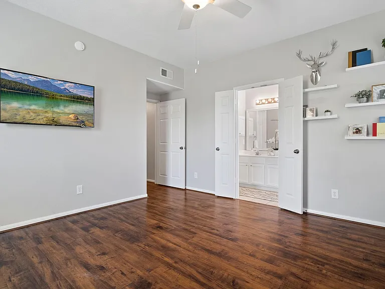 6607 Lake Woodlands Dr #633 — Photo 22