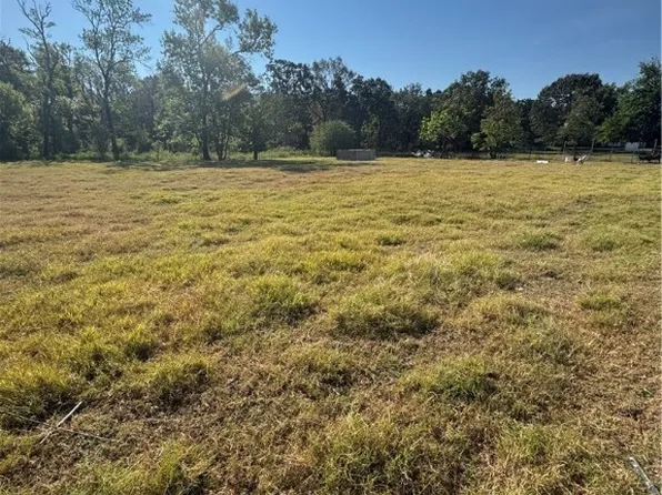 4758th Rd, Muldrow, OK 74948