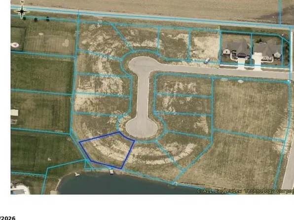 6540 White Willow Ln, Auburn, IN 46706