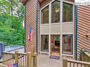 217 Lake Rd, Banner Elk, NC 28604