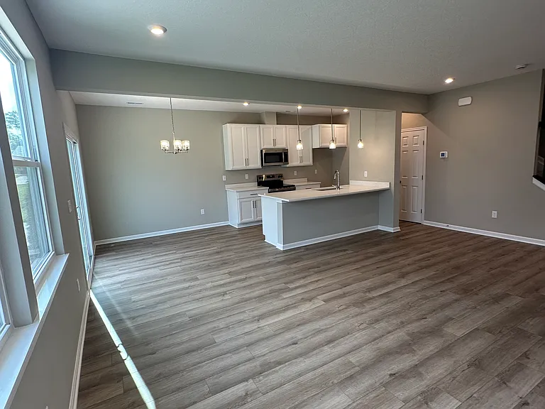 594 Dedication Ln — Photo 9