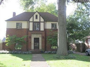3314 Lee Rd, Shaker Heights, OH 44120