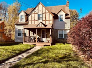 1128 Westcott St, Syracuse, NY 13210