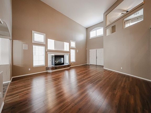 4th image of 15638 W Redfield Rd